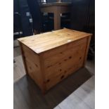 MODERN PINE STORAGE BOX