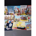 BAG CONTAINING APPROXIMATELY 75 BAMFORTH FRIENDLY FUNNIES POST CARDS