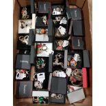 A BOX OF FASHION JEWELLERY KEY RINGS MAINLY ANIMAL THEMED