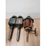 2 VINTAGE OUTDOOR LIGHTS SAS TOGETHER WITH A BRASS REPRODUCTION LANTERN