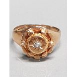 9CT YELLOW GOLD RING SET WITH DIAMOND CHIP SIZE V GROSS WEIGHT 6.4G