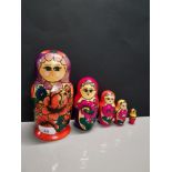 A 5 PIECE RUSSIAN DOLL SET