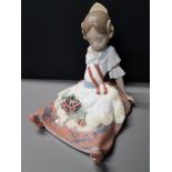 LLADRO FIGURE 5869 FALLAS QUEEN WITH ORIGINAL BOX H13CM X L14CM