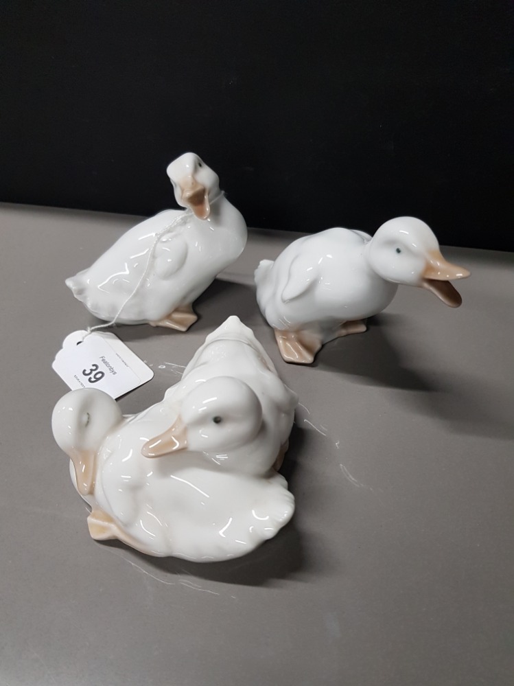 3 NAO BY LLADRO DUCK ORNAMENTS