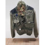 WYCHWOOD CAMOUFLAGE XXL FISHING JACKET WITH A CAP