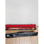 2 SNOOKER CUES INCLUDES RILEY CUE CASE CARRY ETC