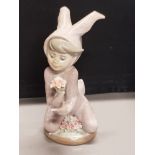 LLADRO FIGURE 1507 BOY AND HIS BUNNY WITH ORIGINAL BOX