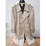 GENTS RAIN COAT SIZE 40"