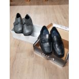 2 PAIR OF GENTS SIZE 9 SHOES