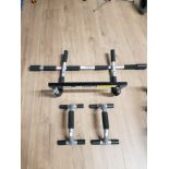 PUSH UP SUPPORTS TOGETHER WITH PULL UP BAR