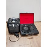 ION PARTY ROCKER EXPRESS SPEAKER AND CROSLEY PORTABLE TURNTABLE IN CASE