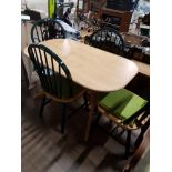 NICE CONTEMPORARY BEECH EFFECT KITCHEN TABLE AND 4 CHAIRS