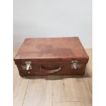 BROWN LEATHER VINTAGE SUITCASE