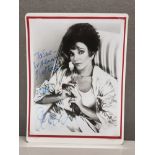 JOAN COLLINS ENGLISH ACTRESS SIGNED PHOTO