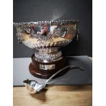 SILVER PLATED PUNCH BOWL TROPHY FROM NEW MARKET RACE COURSE 1994 WITH SILVER PLATED PUNCH LADLE
