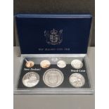 NEW ZEALAND 1976 CASED PROOF SET