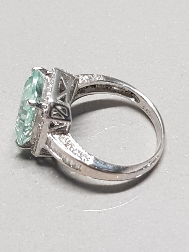 9CT WHITE GOLD AQUAMARINE AND DIAMOND RING SIZE L 1/2 GROSS WEIGHT 4.8G - Image 2 of 3