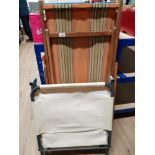 2 FOLDING CHAIRS