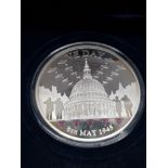 5 OUNCE SILVER 925 COIN CELEBRATING THE 65TH ANNIVERSARY OF VE DAY IN ORIGINAL BOX WITH