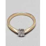 18CT GOLD RING WITH SOLITAIRE DIAMOND .25CTS SIZE M WEIGHT 2.7G