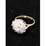 9CT GOLD CZ CLUSTER RING SIZE M 3.1G