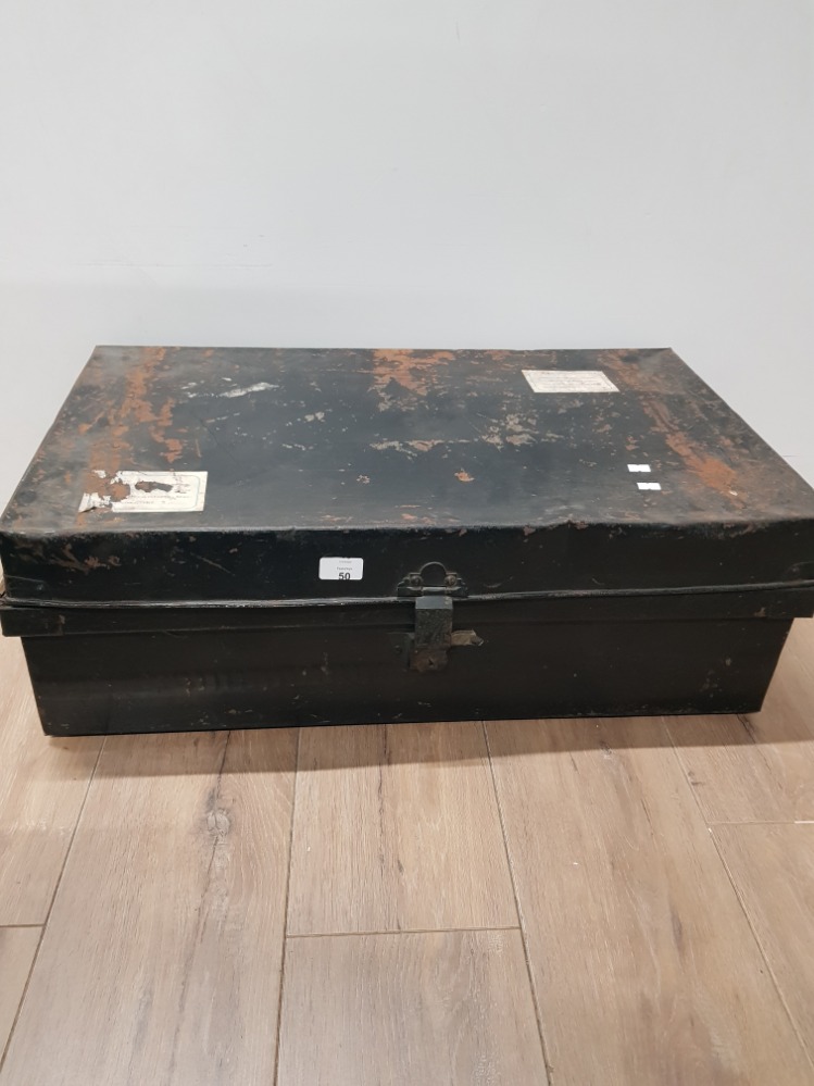 VINTAGE TIN METAL TRUNK