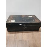 VINTAGE TIN METAL TRUNK