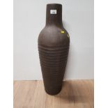 A LARGE CERAMIC FLOOR VASE