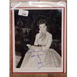 JEAN SIMMONS 1929-2010 BRITISH BORN AMERICAN ACTRESS SIGNED VINTAGE PHOTO