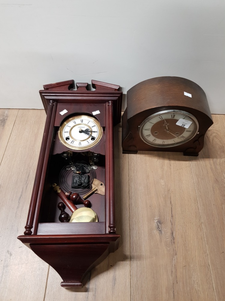 OAK MANTLE CLOCK TOGETHER WITH REPRODUCTION MAHOGANY HIGHLANDS WALL CLOCK WITH KEY AND PENDULUM SAS