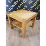 SOLID OAK SIDE TABLE