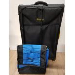 LARGE IT LUGGAGE TRAVEL CASE AND COOL BAG