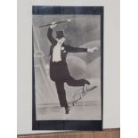 FRED ASTAIRE 1899-1987 AMERICAN ACTOR AND DANCER SIGNED CARD