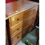 HEAVY MODERN 3 DRAWER CHEST OF DRAWERS