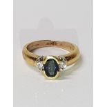 18CT GOLD SAPPHIRE AND DIAMOND RING SIZE M 5.9G
