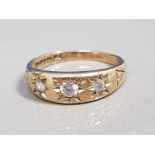 9CT GOLD 3 STONE DIAMOND RING 2.9G SIZE Q