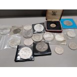 TRAY OF ENGLISH SILVER COINAGE PLUS NUMEROUS CROWNS, 5 POUND COINS ETC