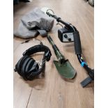 VIKING 1 METAL DETECTOR WITH HEADPHONES AND HAND SHOVEL