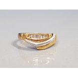 18CT WHITE GOLD AND YELLOW BAGUETTE DIAMOND BAND 4.1G SIZE N1/2