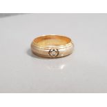 18CT GOLD AND WHITE GOLD DIAMOND BAND