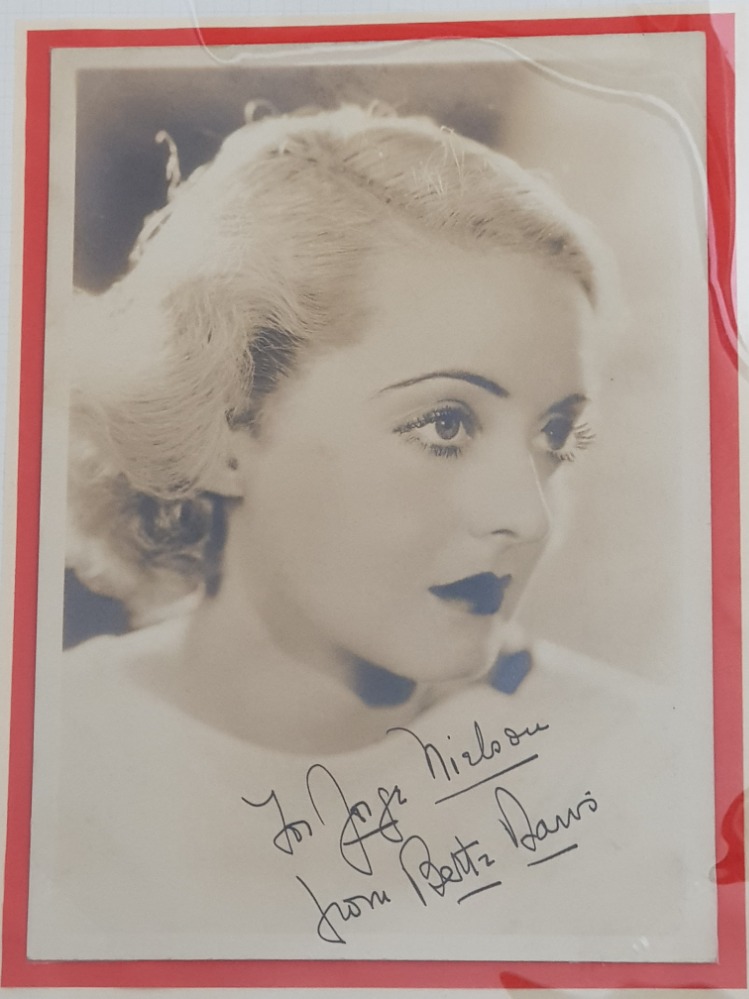BETTE DAVIS 1908-1989 AMERICAN ACTRESS AND ACADEMY AWARD WINNER VINTAGE PHOTOGRAPH SIGNED OVER THE