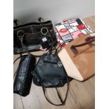 5 LADIES BAGS INCLUDING BROWN LEATHER VICTORIA JAYNE HANDBAG