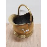 LATE 19TH EARLY 20TH CENTURY BRASS HELMET COAL SCUTTLE