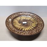 LARGE STUDIO POTTERY SLIP WARE DISH DATED 1957 FOR MARRIAGE OF SEWERYN CHOMET AND JANE SEKLER (