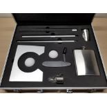HARDCASE CONTAINING OFFICE PUTTING SET WITH DRINKS FLASK AND SHOT GLASSES