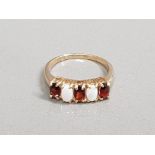 10CT GOLD OPAL & GARNET 5 STONE RING 3.1G SIZE O