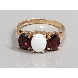 9CT GOLD GARNET & OPAL 3 STONE RING 3.8G SIZE O