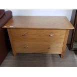 LIGHT OAK 2 DRAWER CHEST OF DRAWERS