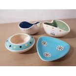 4 PIECES OF STUDIO HORNSEA POTTERY BY JOHN CLAPPISON