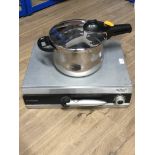 DAEWOO XPRESS PIZZA MACHINE TOGETHER WITH TOWER STAINLESS STEEL LIDDED PAN